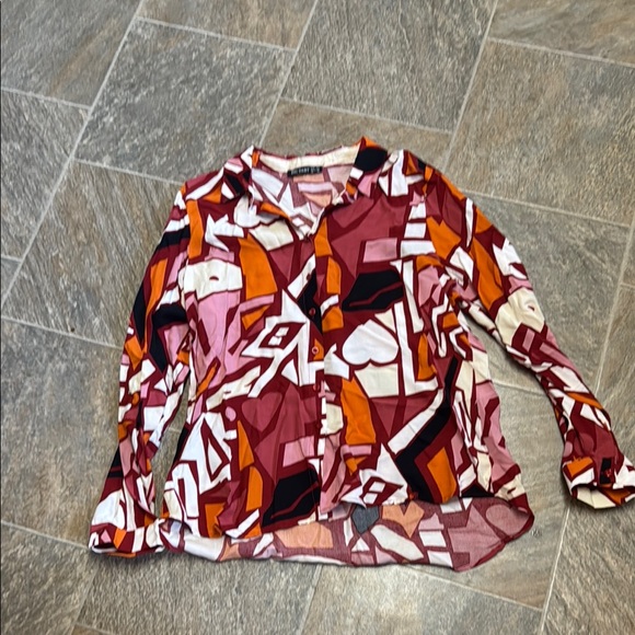 big dart Tops - Abstract Patterned Women's Blouse